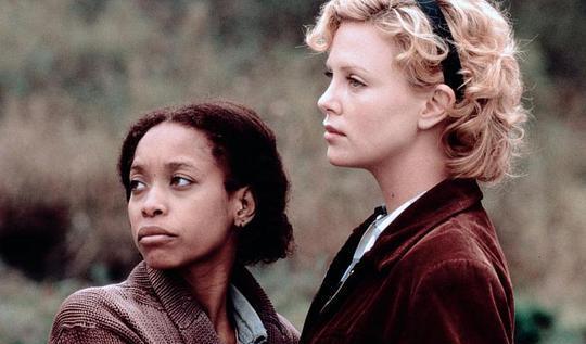 苹果韩版电影影评(电影苹果韩版怎么样)-第12张图片-有道翻译官网